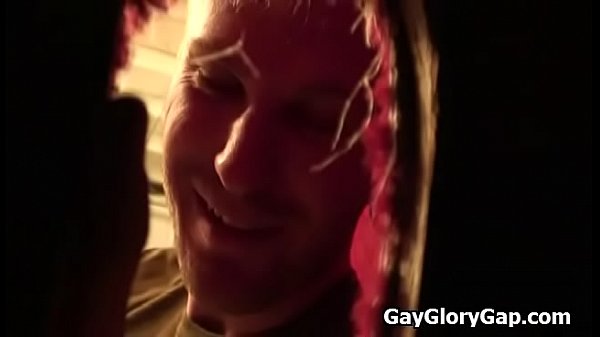 Interracial Gay Gloruholhole Und Böser Video Handjob 06