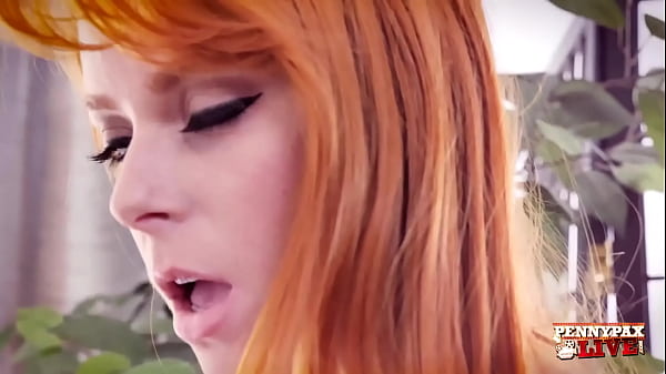 Cunt Loving Penny Pax and Daisy Stone Suck their Pink Pulsating Clits!