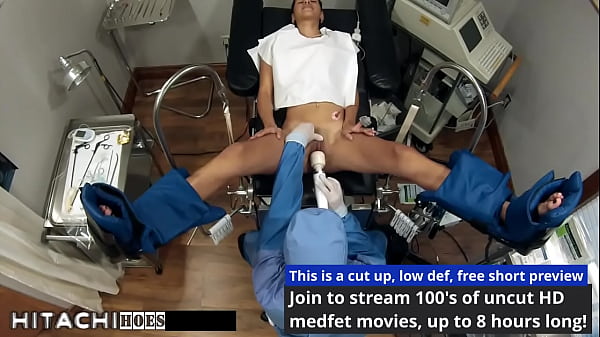 طالبة تحصل على هزة الجماع الإلزامية هيتاشي من دكتور تامبا - كريستين مارتينيز