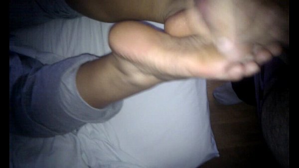 Cum in her feet