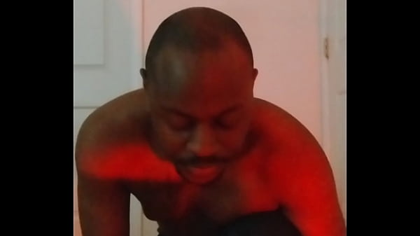 Myself roleplaying a single man with no one around me and ready to go on a date remaking songs for free 8