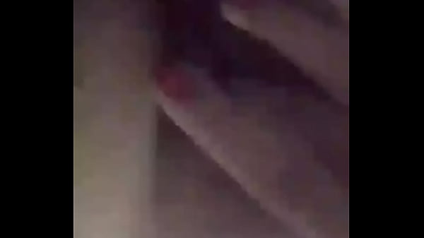 Otra perra que no se aguanta las ganas