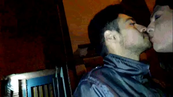 Download Video - mamando en la calle