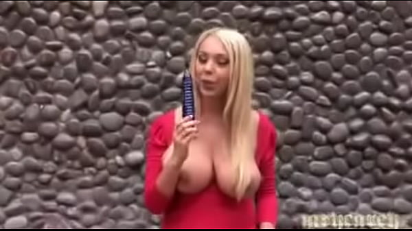 Mary Carey Shows Off Her Great Tits and Wet Pussy