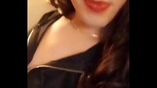 Hi I'm Ahri Star