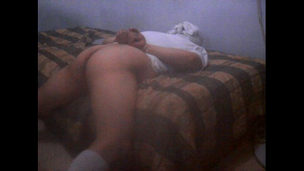 TE HAN PENETRADO CON UNA VERGA DE CABALLO ARELY...