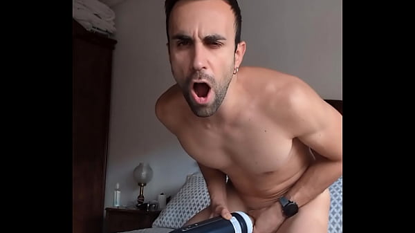 Me MASTURBO con mi JUGUETE ERÓTICO