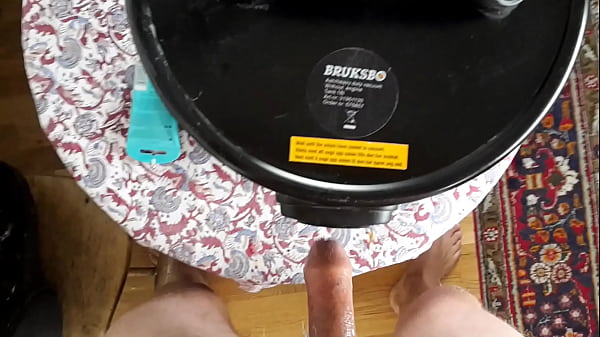 Download Video - Vacuum cleaner blow job