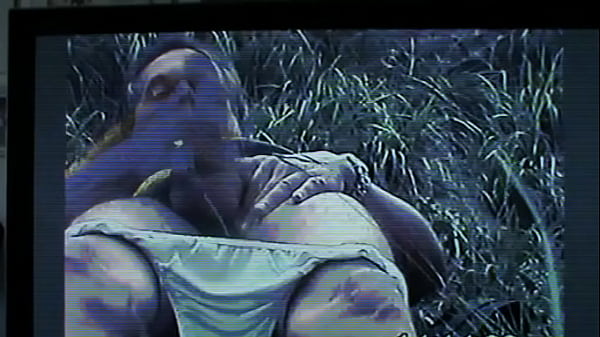 Download Video - sborrata nel bosco&period;MPG