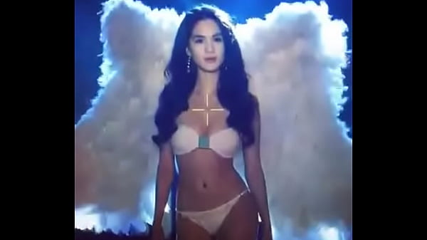 Angel Ngoc Trinh