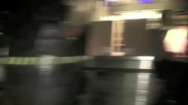 GAY CHUPANDO A PICA DO MACHO CASADO NO SUPERMERCADO.