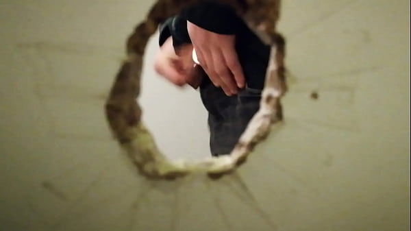 Espiando en baños de la universidad VID 2017062...