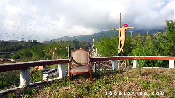 Valery Garcia dancing naked on a sunny day in Colombia