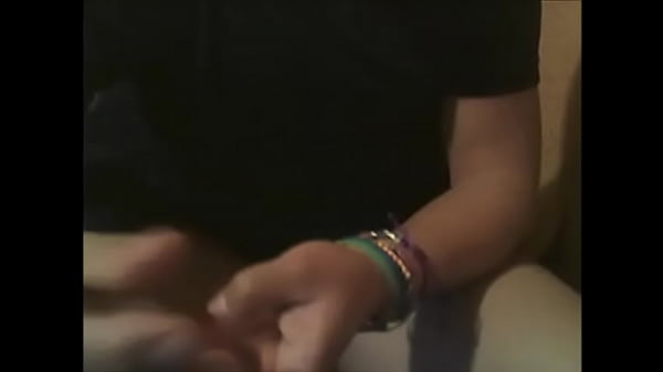 Estrenando mi juguete y tirando leche ( masturb...