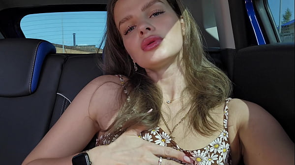 Download Video - I was driving to work in a taxi and decided to masturbate my pussy publicly