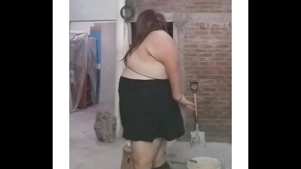 BAILO LIBRE Y EXITADA EN LA CONSTRUCCIÓN