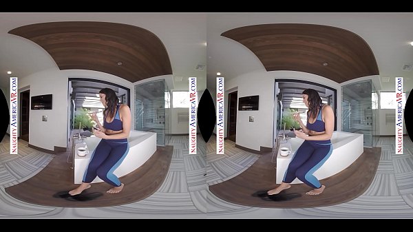 Naughty America - Reagan Foxx fucks you in VR