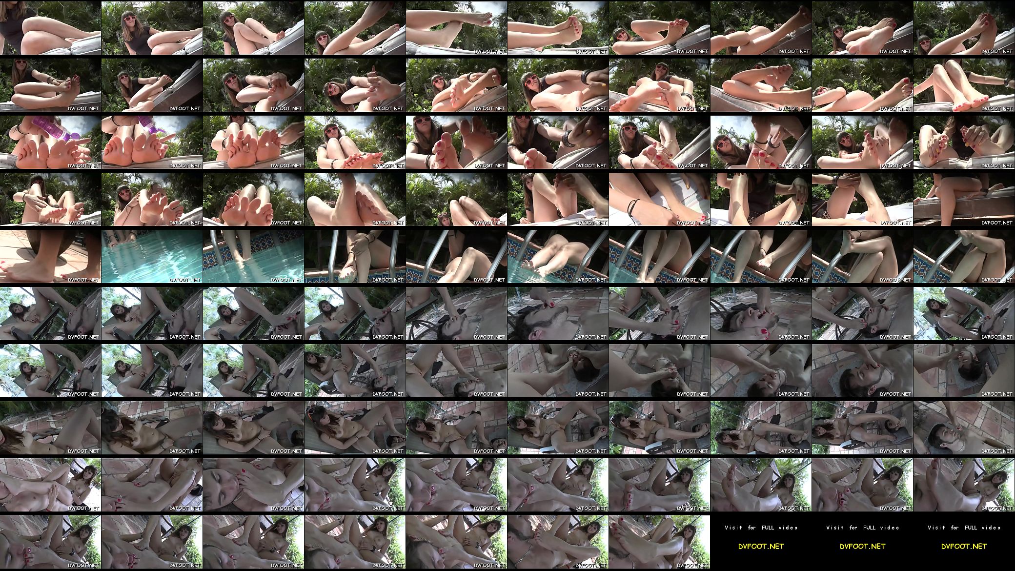 Beauty cums while feet licked 预览图