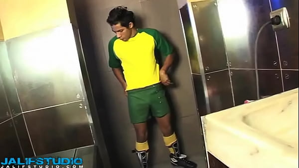 JalifStudio - French soccer stud jerks off afte...