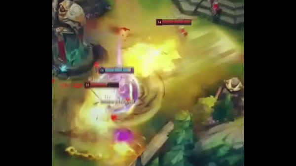 YASUO COMENDO CUS INSTANTANEAMENTE SEM AVISO PRÉVIO