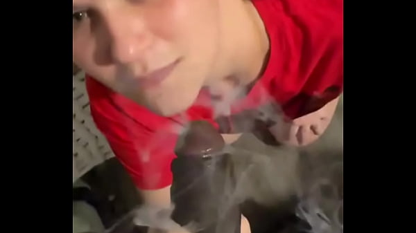 Multitasking at its finest Happy 420 to those who celebrate and partake