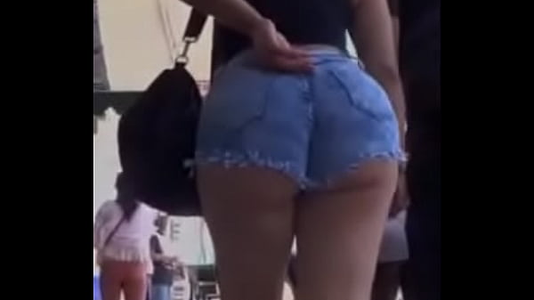 Download Video - candid street jeans 3