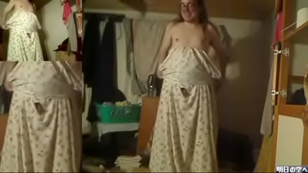 Prep for dance 26, spotted a hole in the bedsheet and had to investigate it(2022-07-02, 0 days and 0 dances since last orgasm)