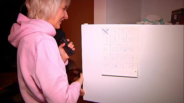 TV CRIBS: Girl gets fucked after filming