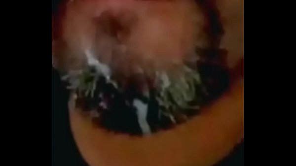 Download Video - Cadelinha queria rola&quest; agora vai tomar pica no cu e tomar leitinho do macho viu sua putinha