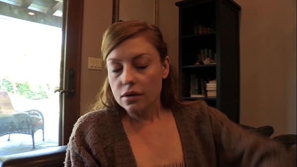 Sovereign Syre Gets Fisted By Elle Alexandra