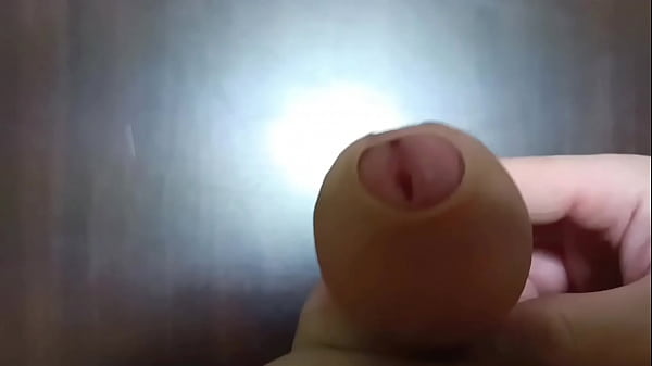 Download Video - 綺麗なパイパン包茎おちんちん