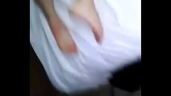 Cocu Regardant Comment Ils La Mangent