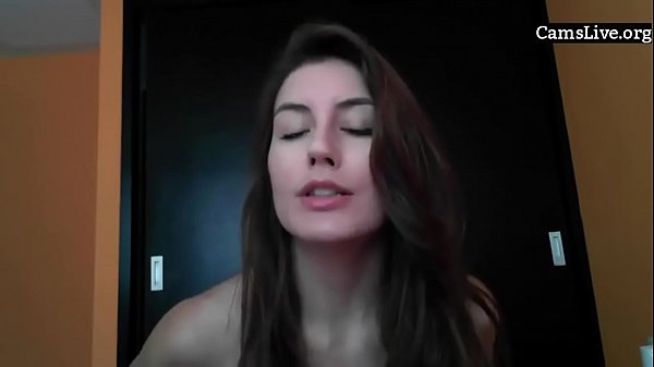 Juicy Pussy Masturbation On Camshow