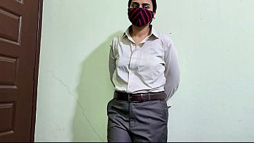 Boss Fucked Secretary – Boss seduced his office girl and fucked her