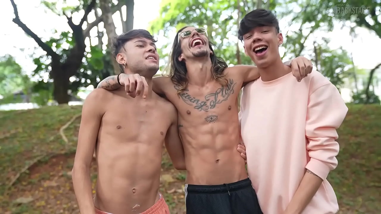 Making Of - Caco Foxx & Enzo Matteuz & Hanry Onlyjapa - A pelo
                   sucking park asian big ass twink bareback mamada surf big cock backstage bastidores japa divertido parque making of tatuado gay brasil meninos online meu tio hanry onlyjapa caco foxx enzo matteuz muchos negros