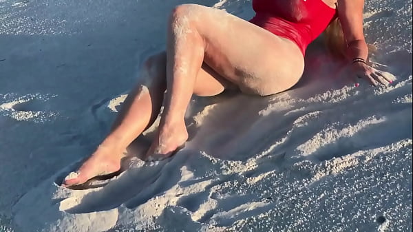 Hot Milf Plays with her Pussy on Public Beach with People Near