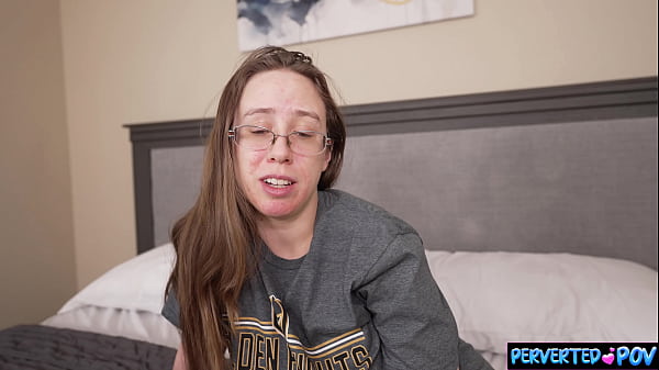 Cheating wife does anal while her husband is in jail