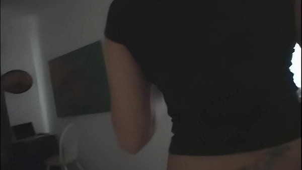 In her first trip out on a live mission Samantha Ryan learns that secrecy is as important...