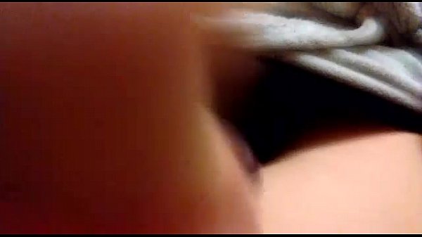 thumb playing background