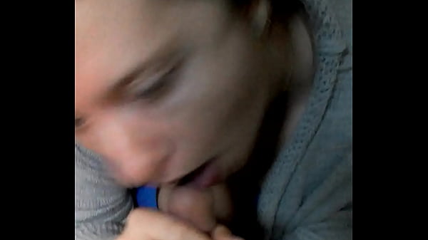 real amateur couple public-toilet
