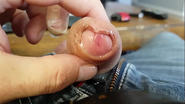 Jerking-off Cumshot Orgams Uncut Foreskin Big A...