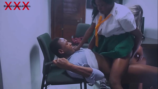 BAD FEMALE STUDENTS AND TEACHER FEMI IN HIS OFFICE. PLEASE SUBSCRIBE TO RED