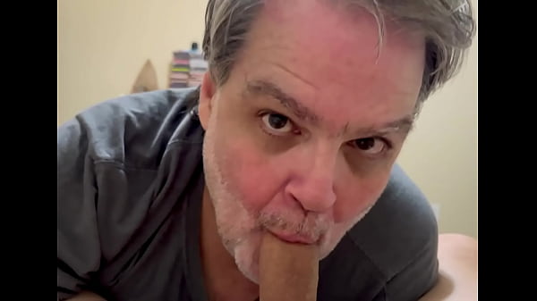 Moi En Train De Sucer La Bite De Mon Copain. Je Suis Segandjrb Ici Et Jgpo Sur Justusboys.