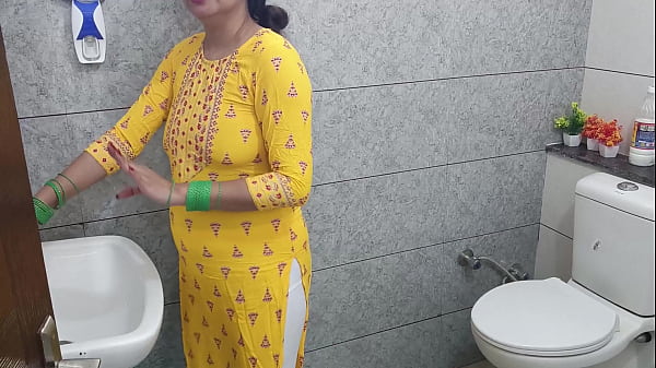 Download Video - Indian hot step mother fucked step son dirty in washroom in hindi audio