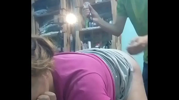 I suck my girlfriend's tail while I film with my cell phone