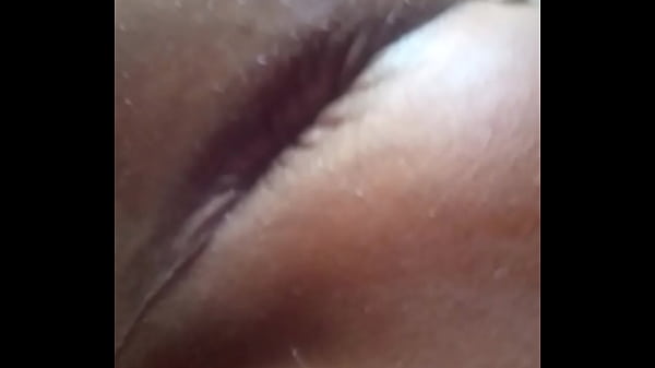 Download Video - Gata safada puta