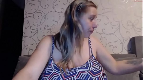 Preggo smoking blowjob