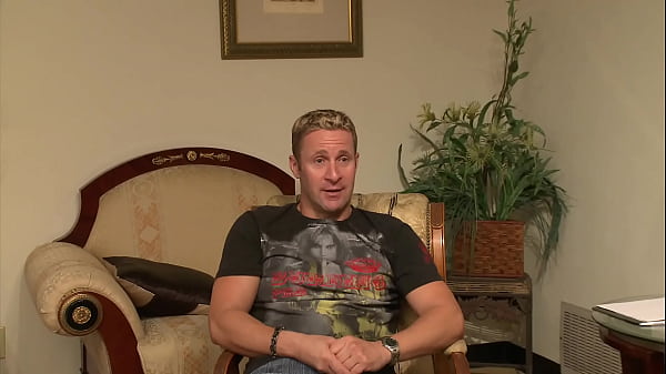 Pretty Blonde Nicole Ray Gets Her Shaved Pussy Pounded By Big Dick