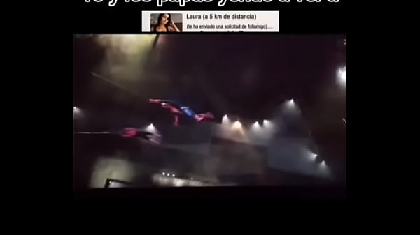 los chicos de torbe Pony y Gabi atan a lulu una pillada haciendo auto stop