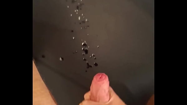 Spraying cum like fountain!!